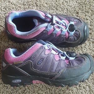 Kids keen waterproof shoes